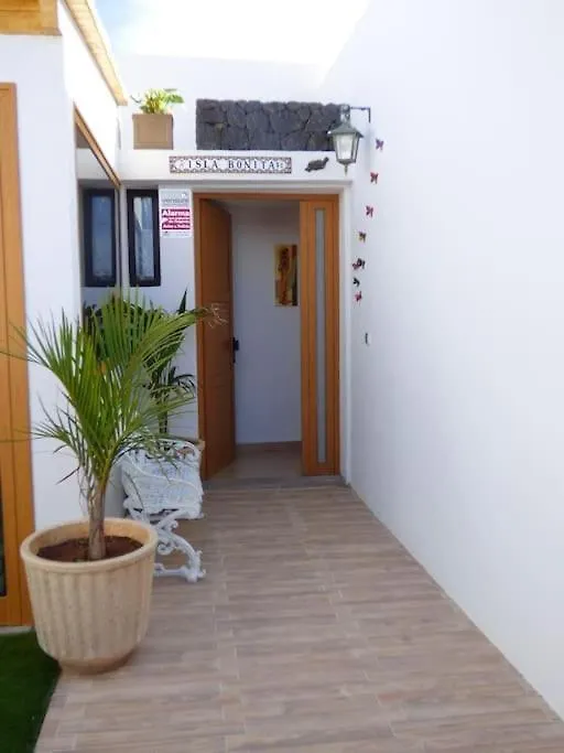Villa La Isla By Rentaholidayslanzarote Playa Blanca  0*, Playa Blanca (Lanzarote)