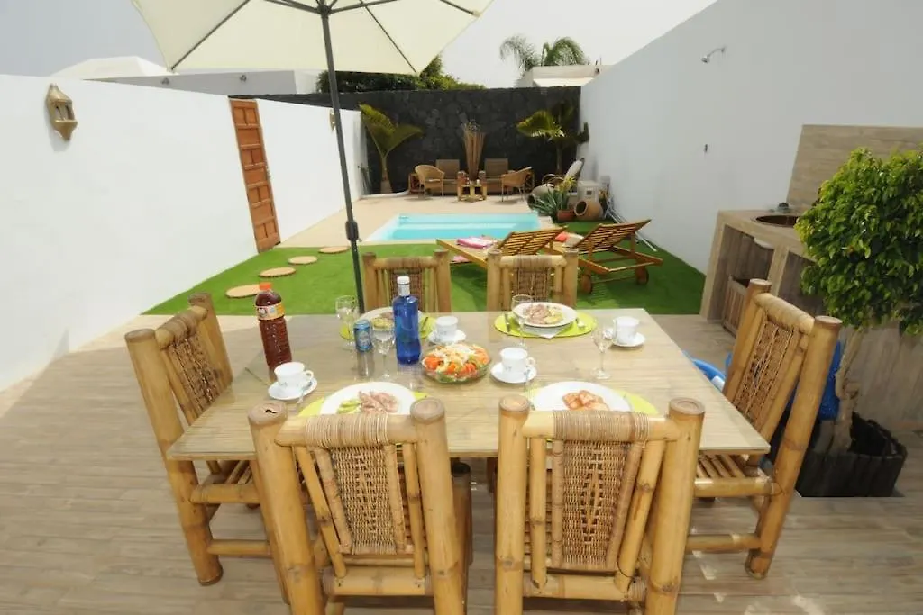 Villa La Isla By Rentaholidayslanzarote Playa Blanca